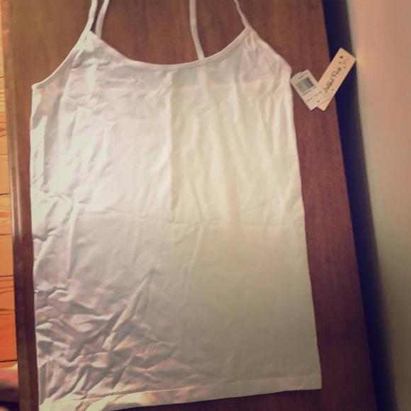 Tank top never worn - Picture 1 of 1